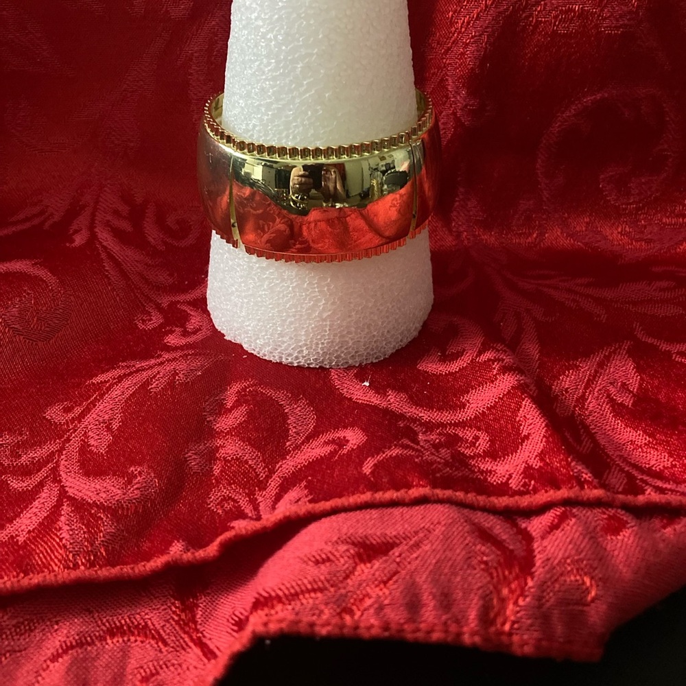 Lia Sophia Gold Bracelet